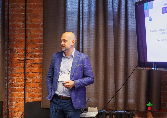 Григорий Шанаев выступил на заседании Бизнес-клуба Redis Business Class. Ювелирные Известия - J-izvestia.ru