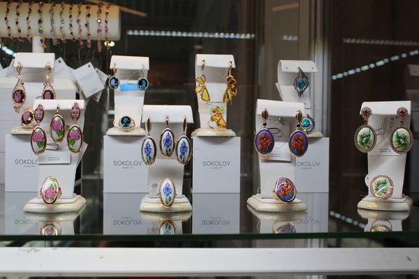 Приглашаем на выставку-продажу «УралЮвелир - Весна». Ювелирные Известия - J-izvestia.ru